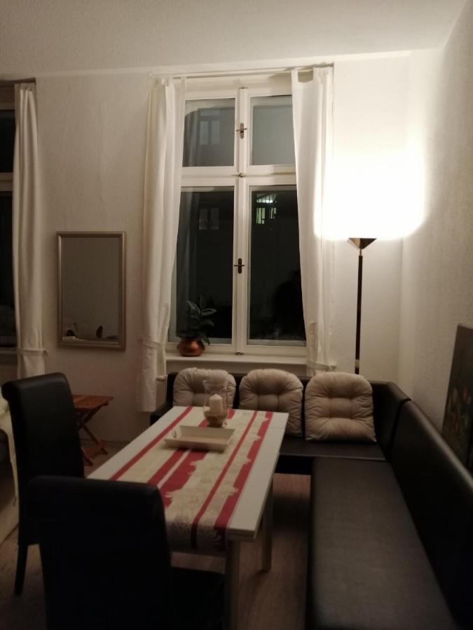 Wohnung Im Historischen Altbau Von 1899 ツィッタウ エクステリア 写真
